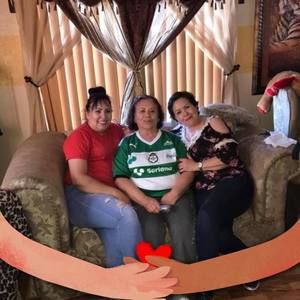 Meet your Posher, Delfina